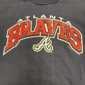 Atlanta Braves Graphic T-Shirt Black Short Sleeve 2002 Mens Large/ XL Big Print